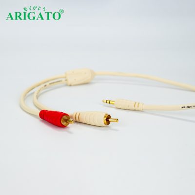 Dây Loa Trắng 1-2 Arigato 1.5m