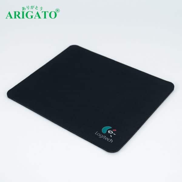 Bàn Di Chuột Logitech 18*22